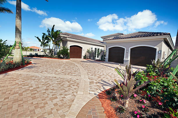 Best Local Driveway Pavers  in Wayne, OH